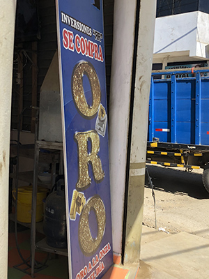 Gold shop in Peru