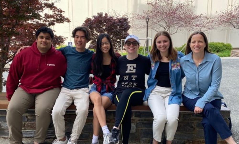 Aria Chernik with some members of her 2022-2023 Bass Connections project team